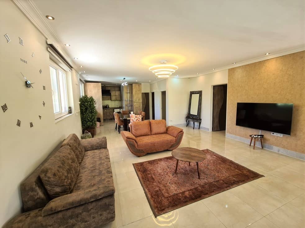 اجاره ویلا استخر روباز آبگرم در نظرآباد کردان