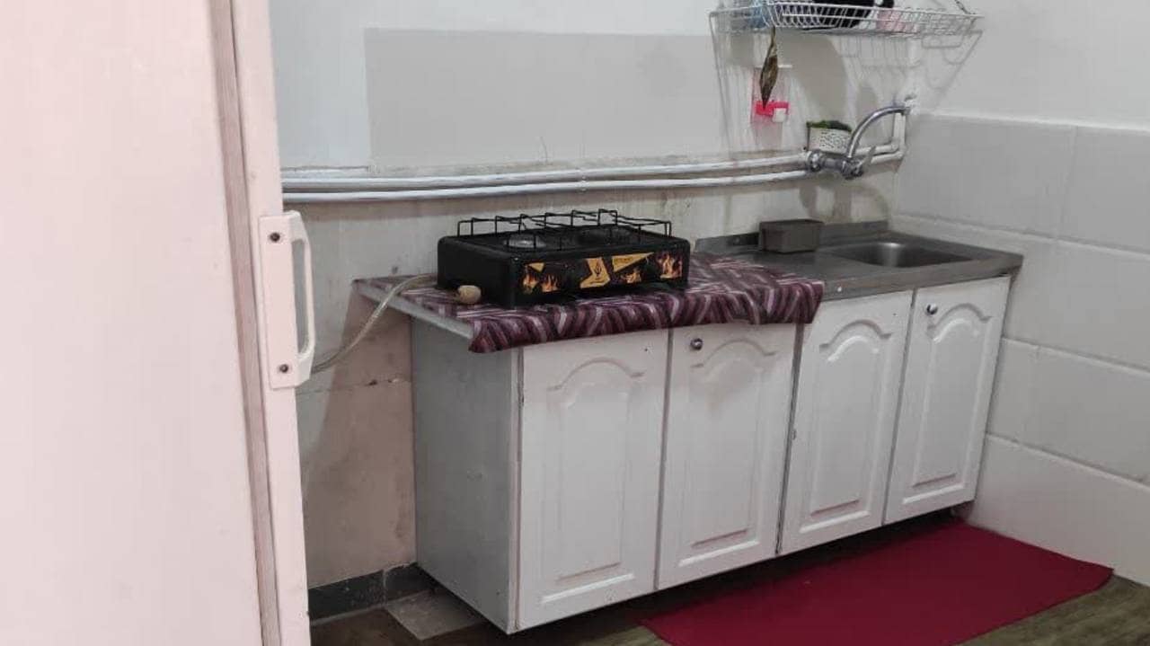 اجاره سوئیت در شهر ونک سمیرم-70 متری