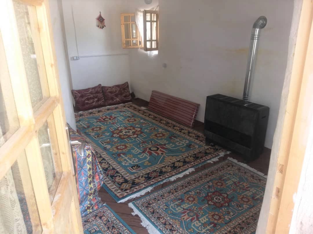 اجاره اقامتگاه بومگردی سنتی در تخسم رشت - چیچینی