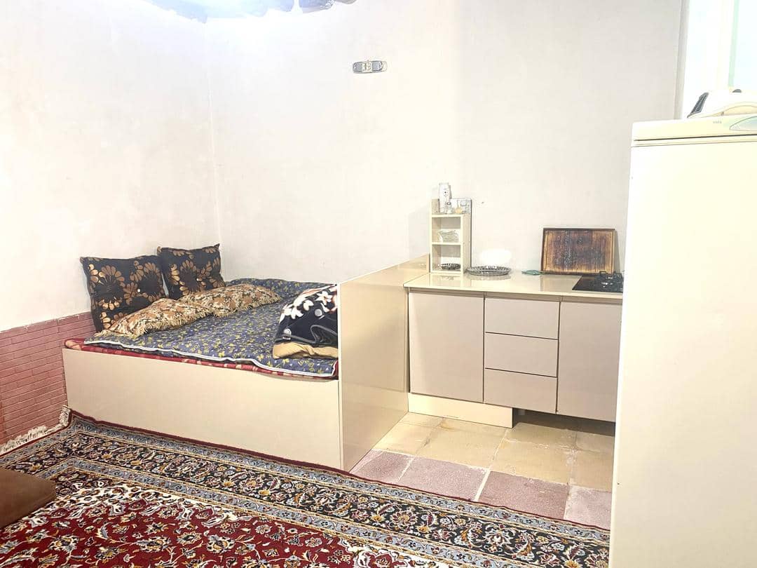 اجاره اقامتگاه سنتی بوم گردی 25 متری - خرم آباد