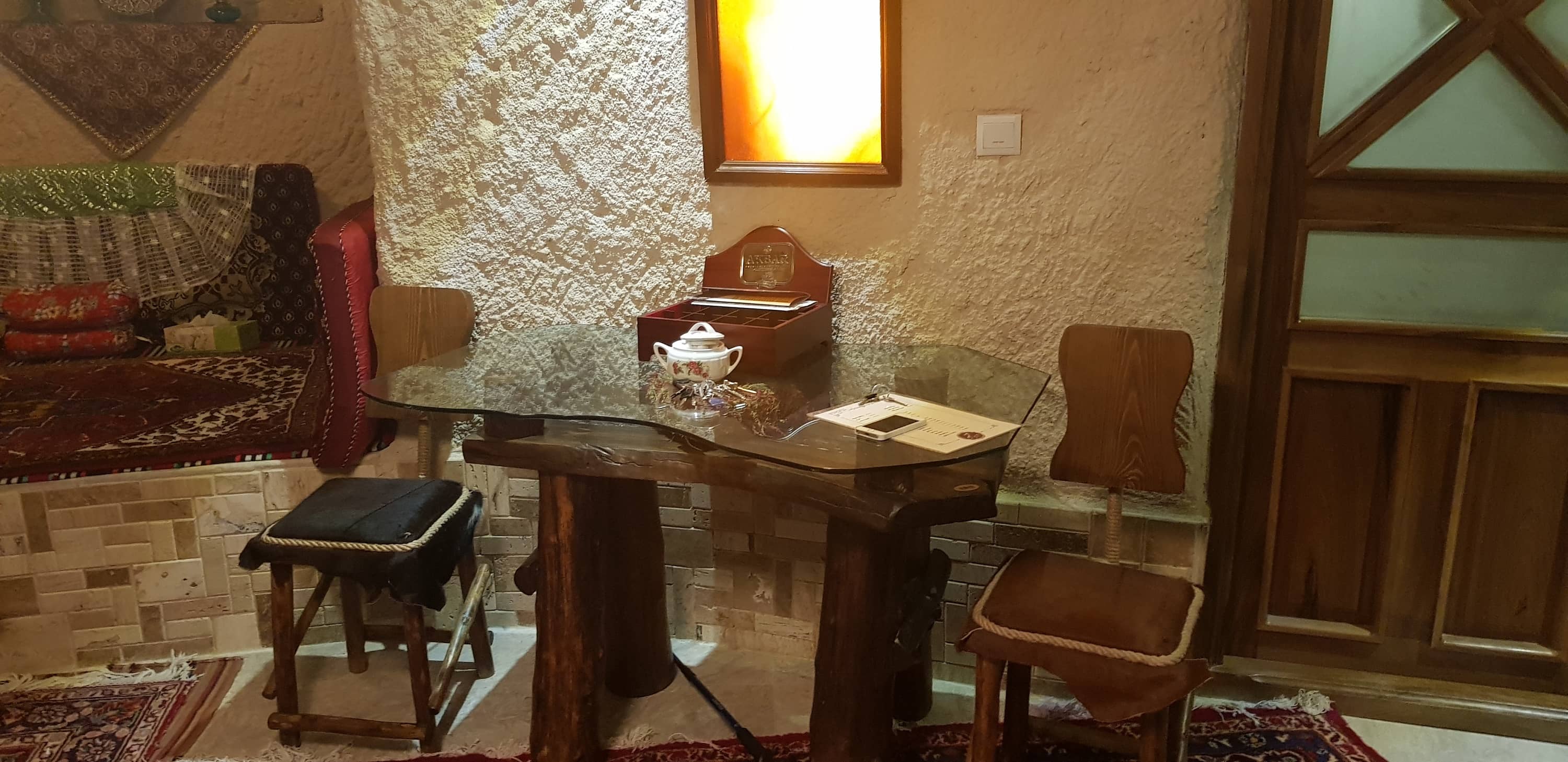 اجاره اقامتگاه صخره ای - کندوان