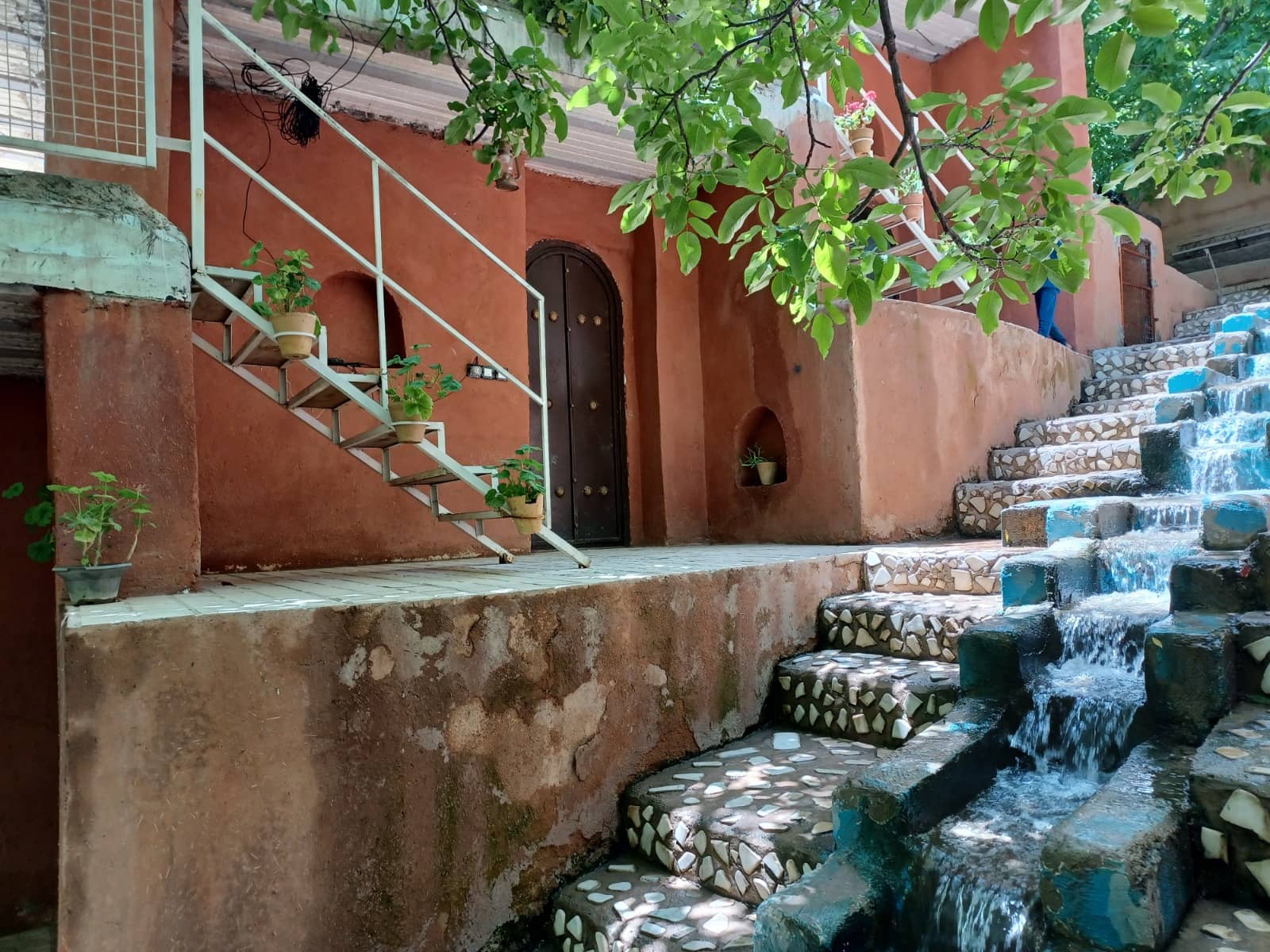 اجاره سوئیت سنتی کهکران - سپیدان