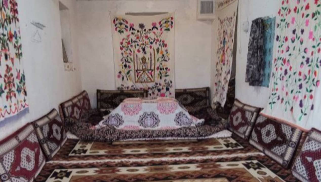 اجاره اتاق سنتی در ریوش کاشمر - 25متر