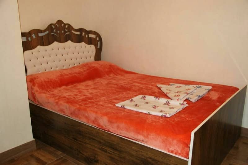 اجاره سوئیت نزدیک بازارچه ماسوله - ویو رو به کوچه