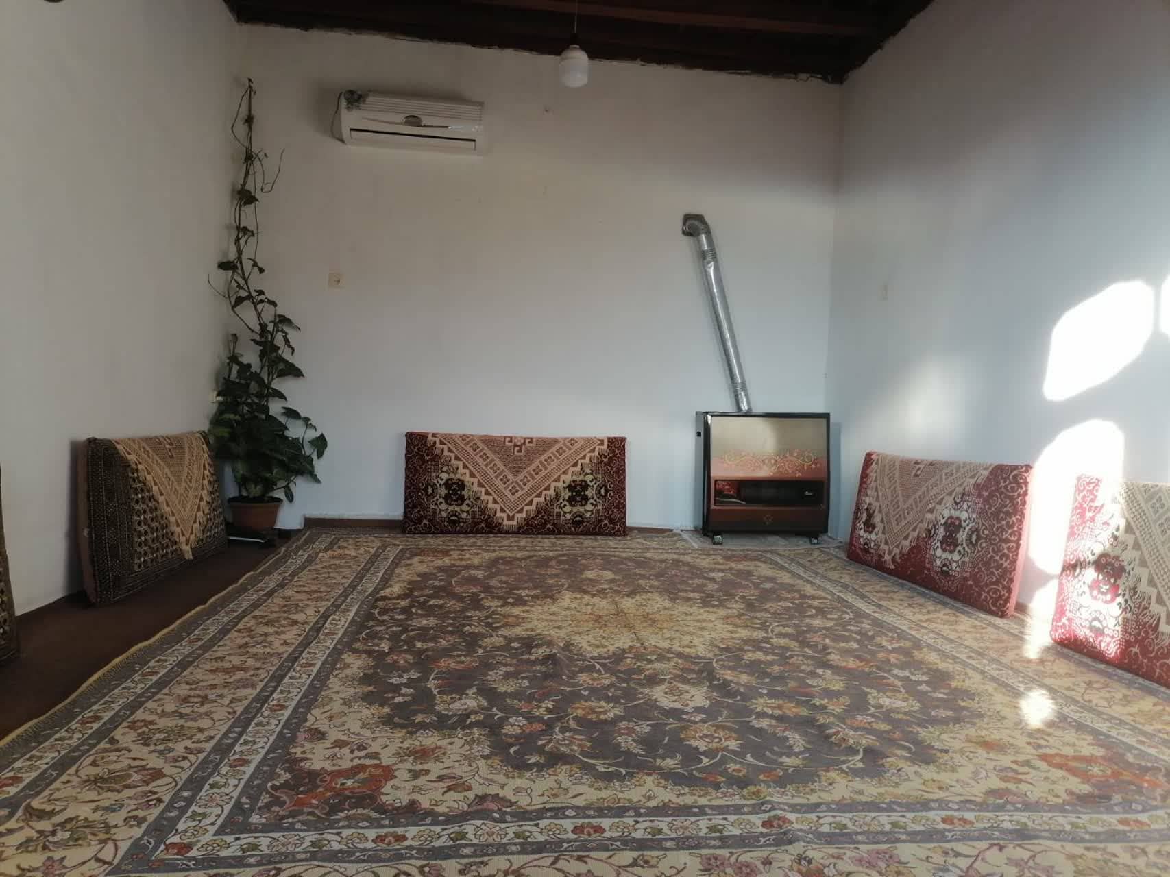 اجاره اقامتگاه بومگردی در نفت چال - لفور