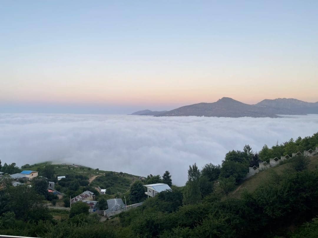 اجاره منزل مبله با چشم انداز جنگل ابر در فیلبند