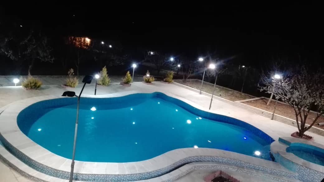 اجاره ویلا استخر روباز در چوراب قلندری - خان زنیان