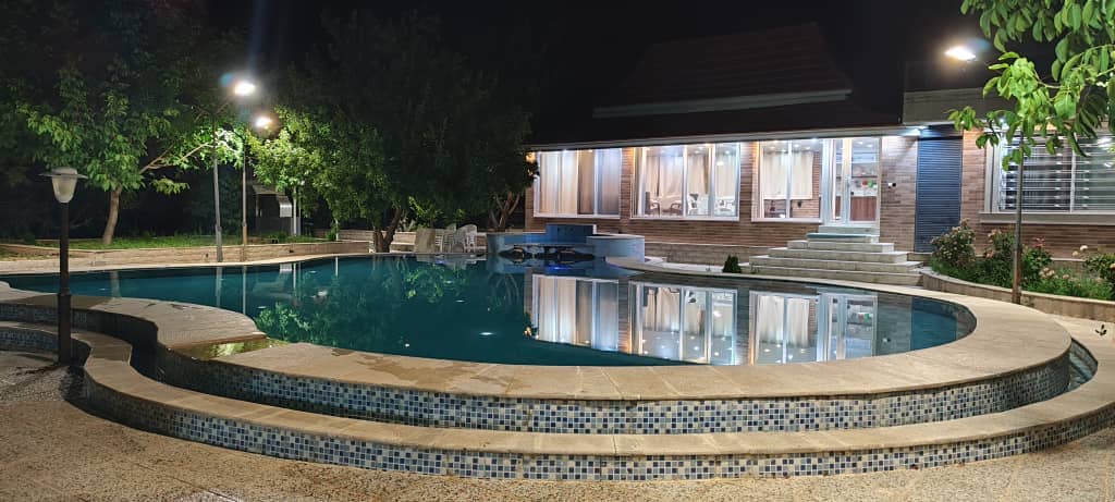 اجاره ویلا استخر روباز در چوراب قلندری - خان زنیان