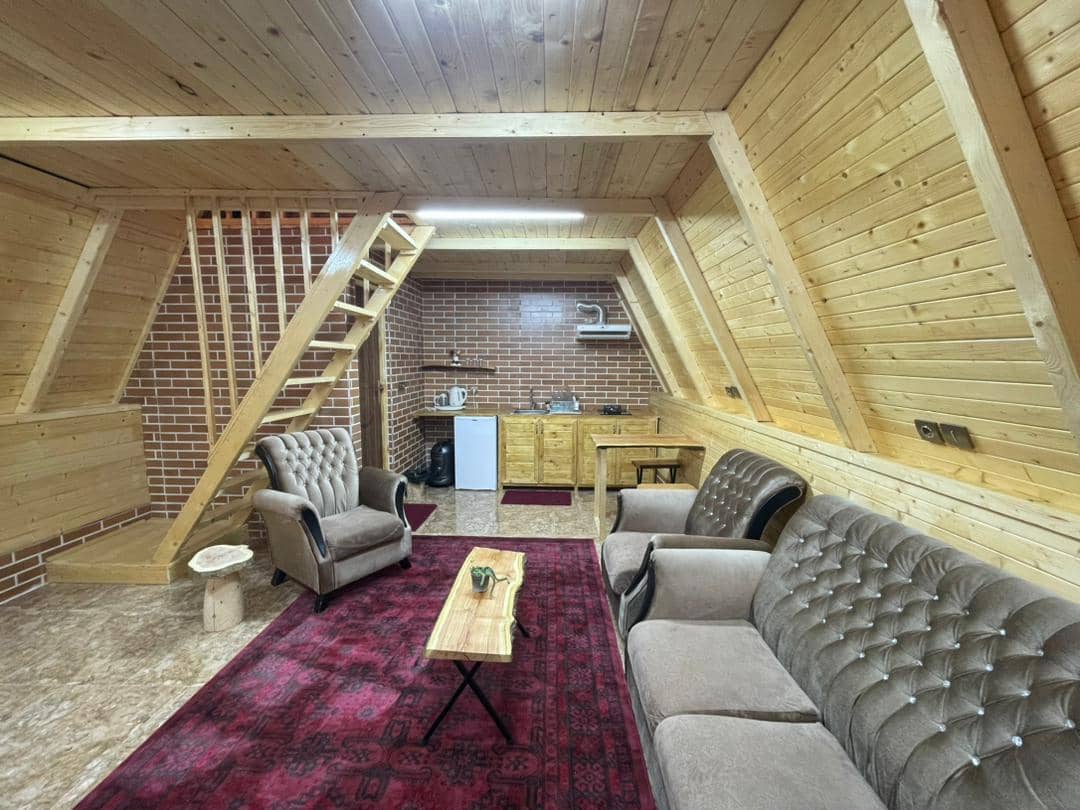 اجاره کلبه سوئیسی جکوزی دار در بابلکنار - سالار 2