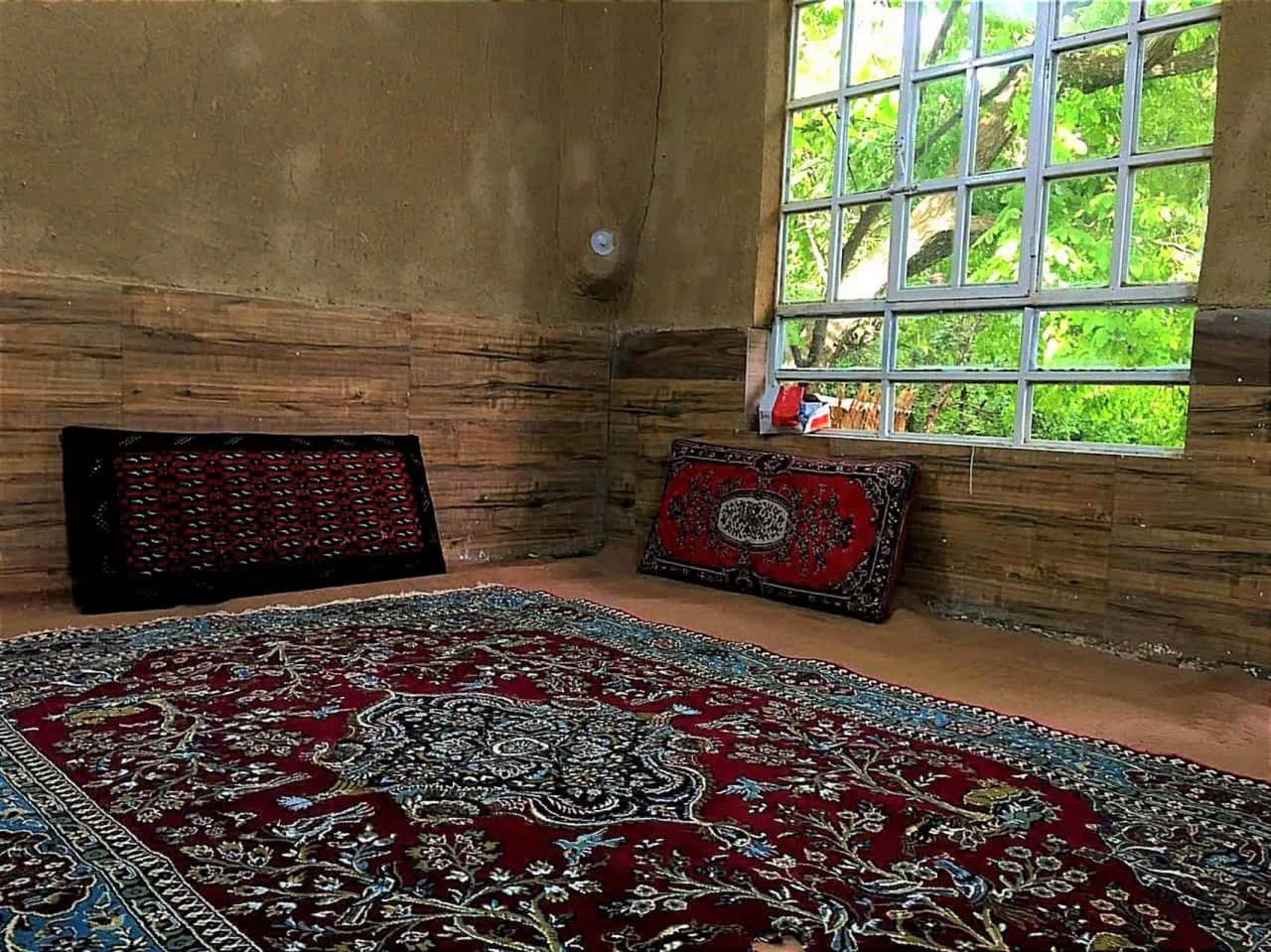 اجاره بومگردی سنتی در گلیان شیروان