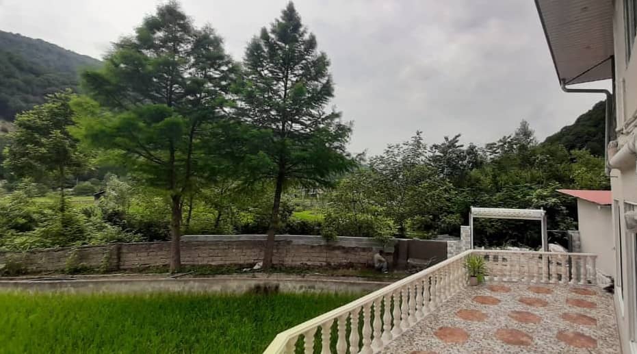 اجاره خانه ویلایی جنگلی استخردار در جوارم زیرآب - طبقه همکف