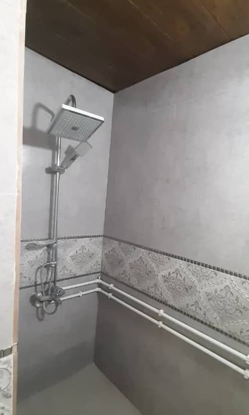 اجاره خانه ویلایی جنگلی استخردار در جوارم زیرآب - طبقه همکف