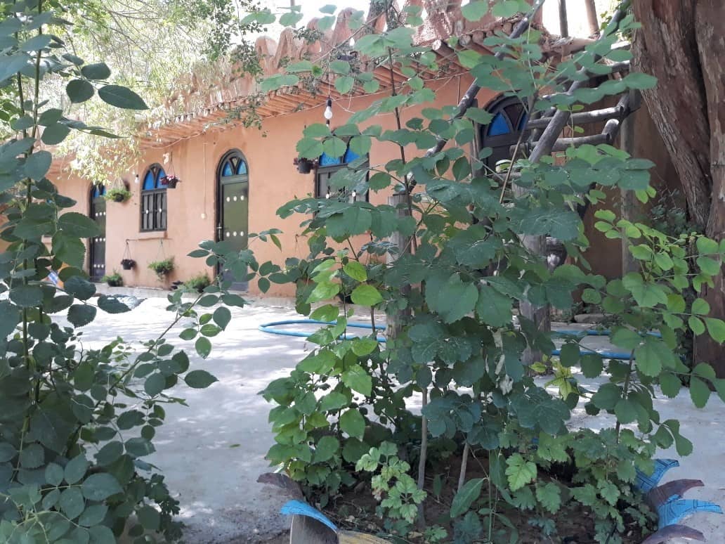 اجاره بومگردی در بهشت مکان کهکران - 12متر