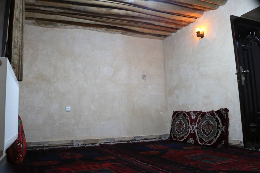 اجاره اتاق کوهستانی در روستای شلماش سردشت - همکف