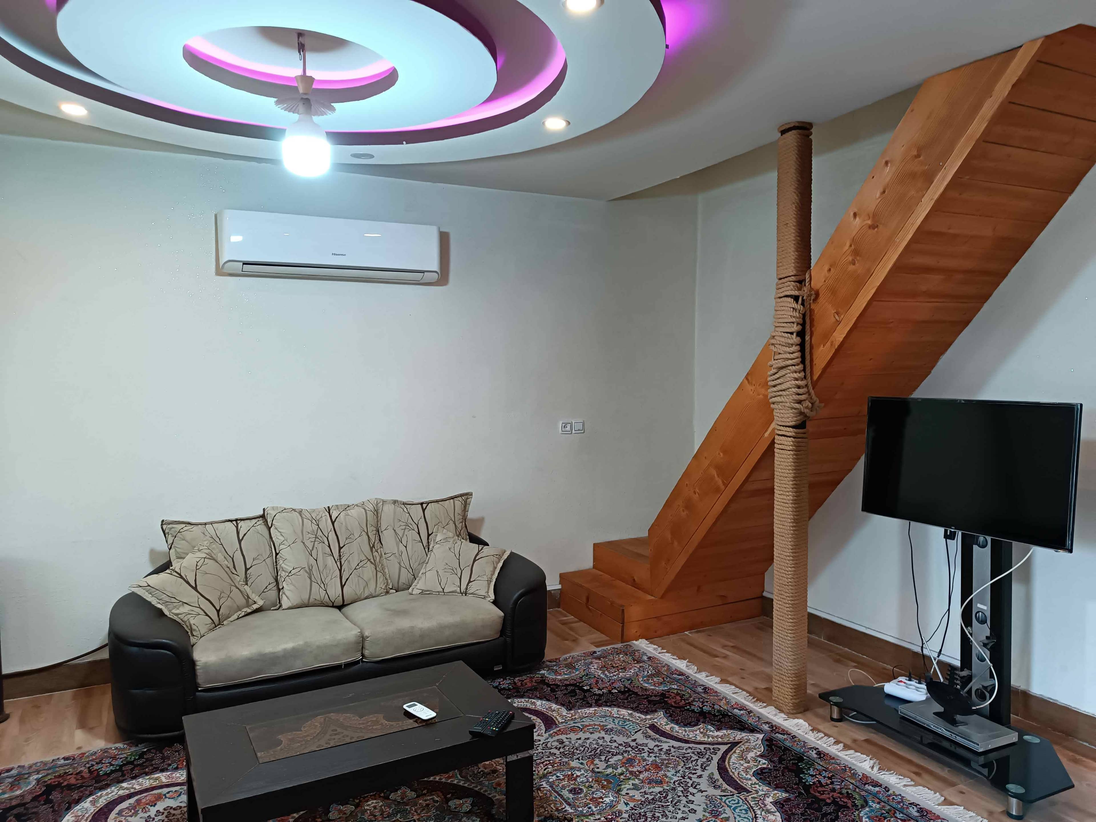 اجاره ویلا استخر سرپوشیده زیبا کنار