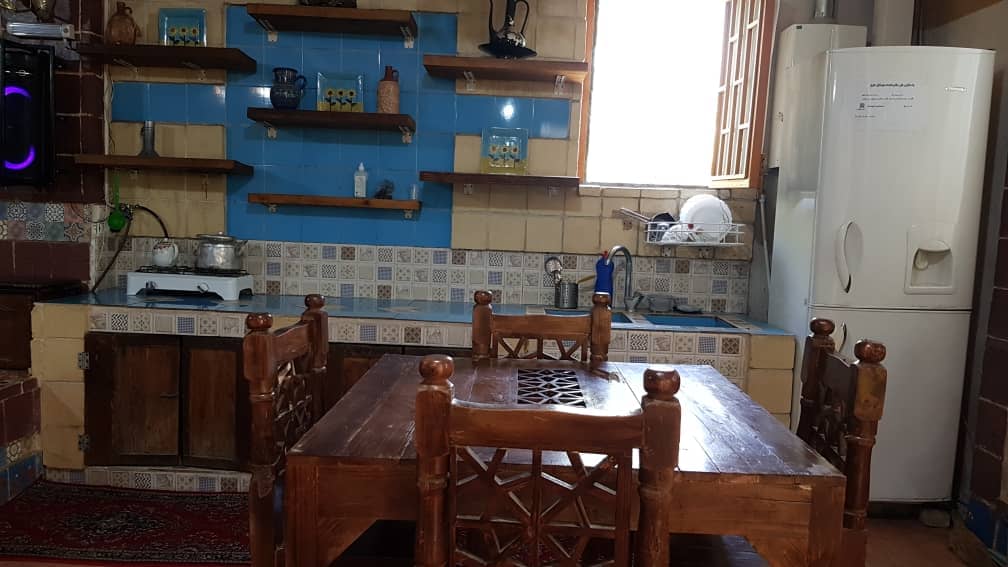 اجاره اقامتگاه بومگردی دربومهن - سنتی