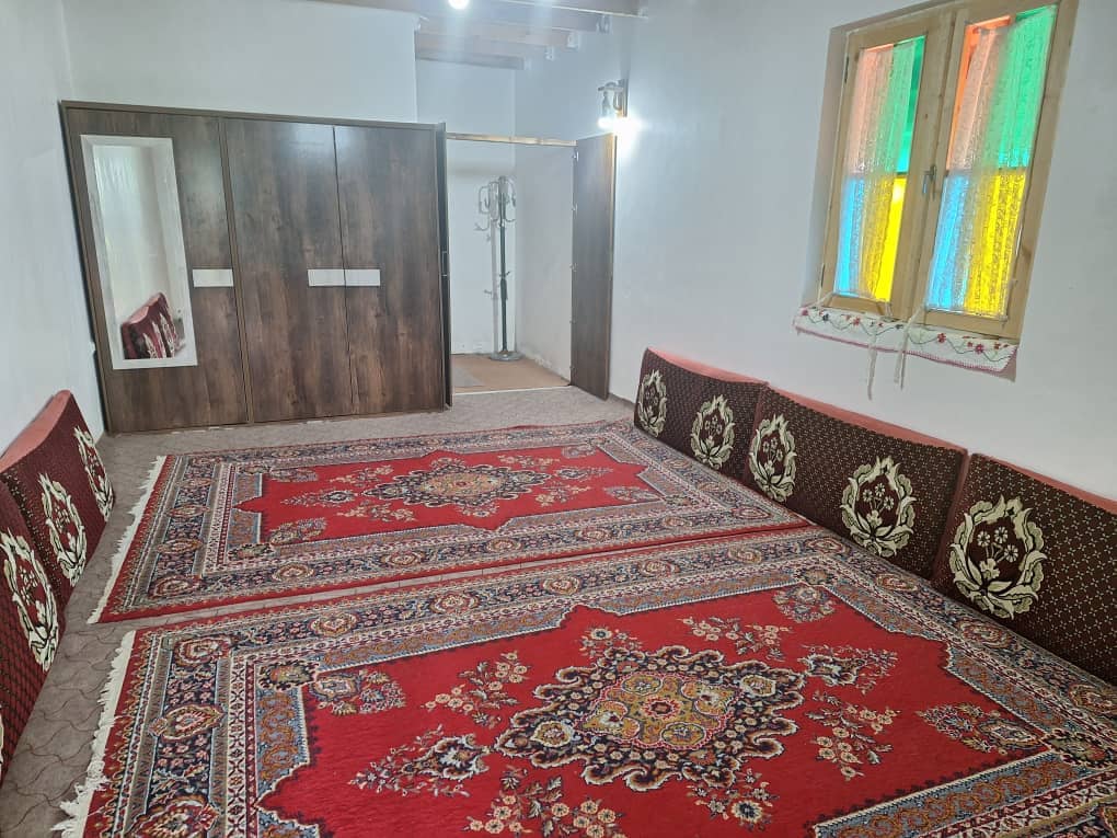 اجاره اتاق سنتی در روستا چکوسر شفت - طبقه اول