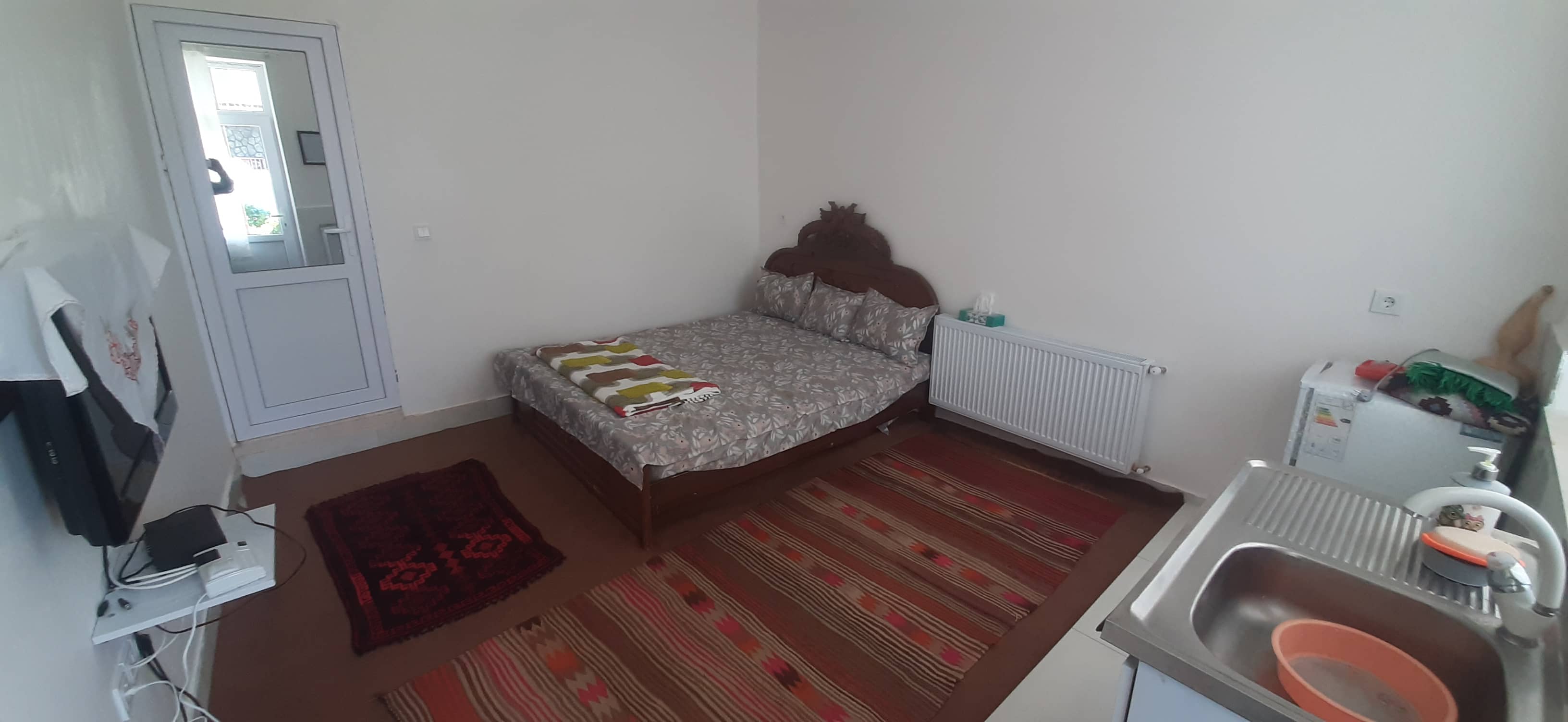 اجاره اتاق بومگردی در بالاگیر نالوس - مه م و زین