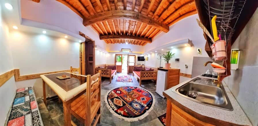 اجاره سوئیت صخره ای سنتی جکوزی دار در ماسوله - لاسه سر