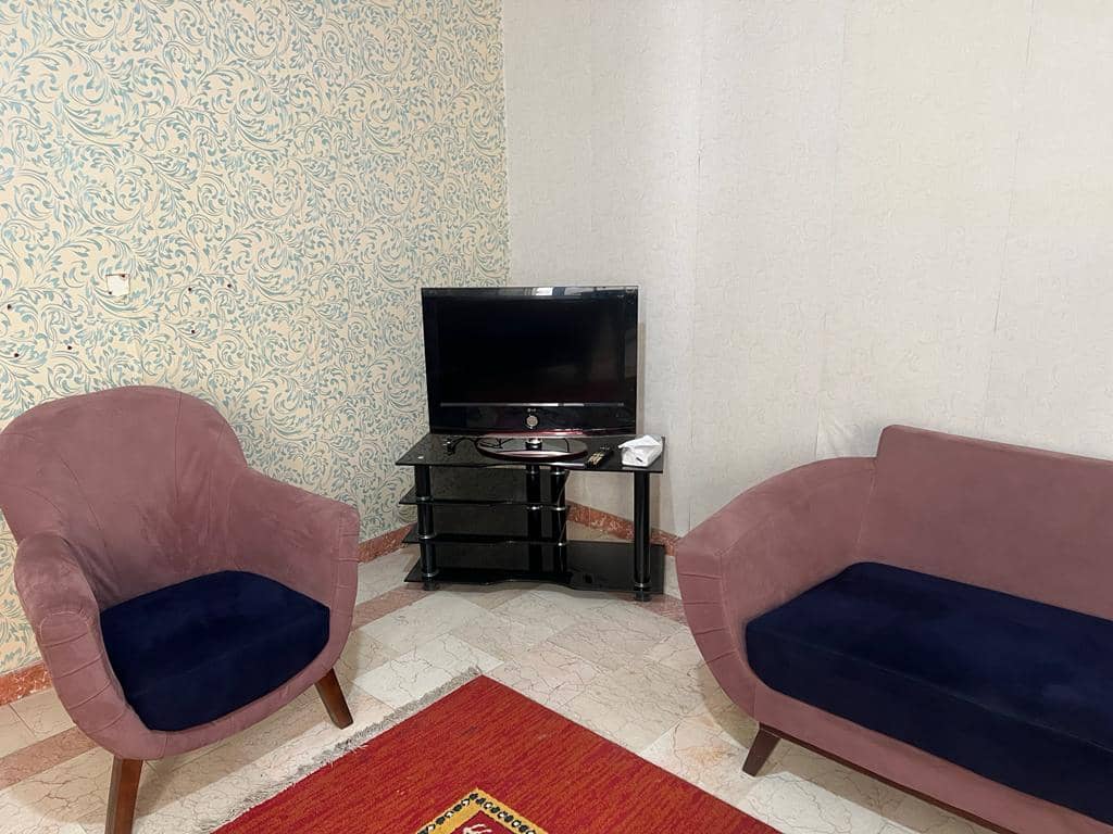 اجاره آپارتمان یک خوابه در باغ فیض - غرب تهران