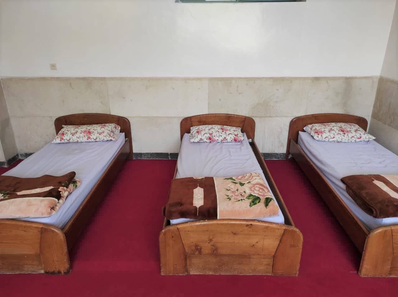 اجاره اتاق در شهر ونک سمیرم - 30متر