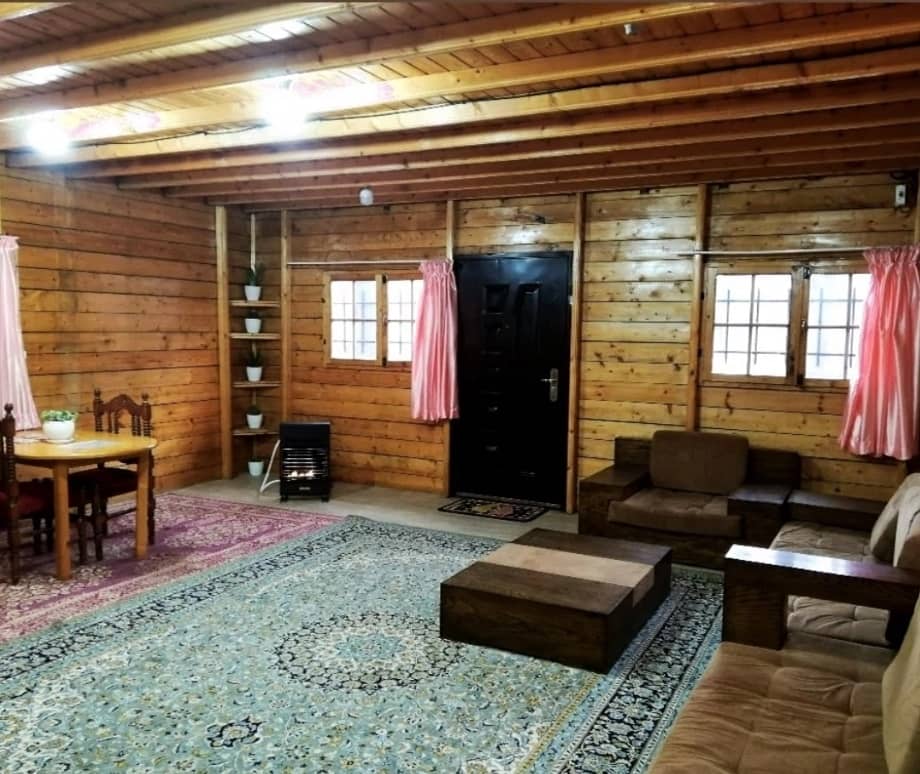 اجاره کلبه چوبی در نارنجستان آمل