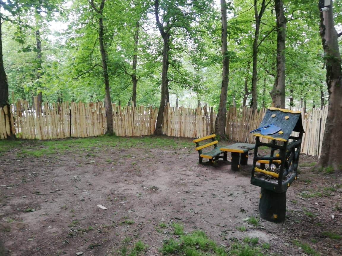 اجاره کلبه چوبی در نارنجستان آمل