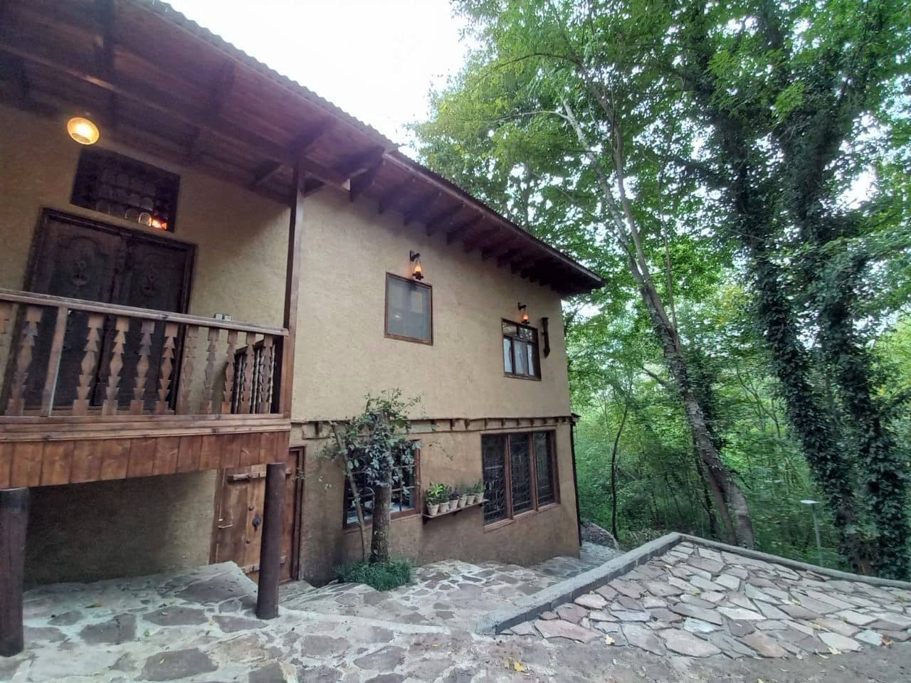 اجاره ویلا در کوبیجار لاهیجان - شاه نشین بالا