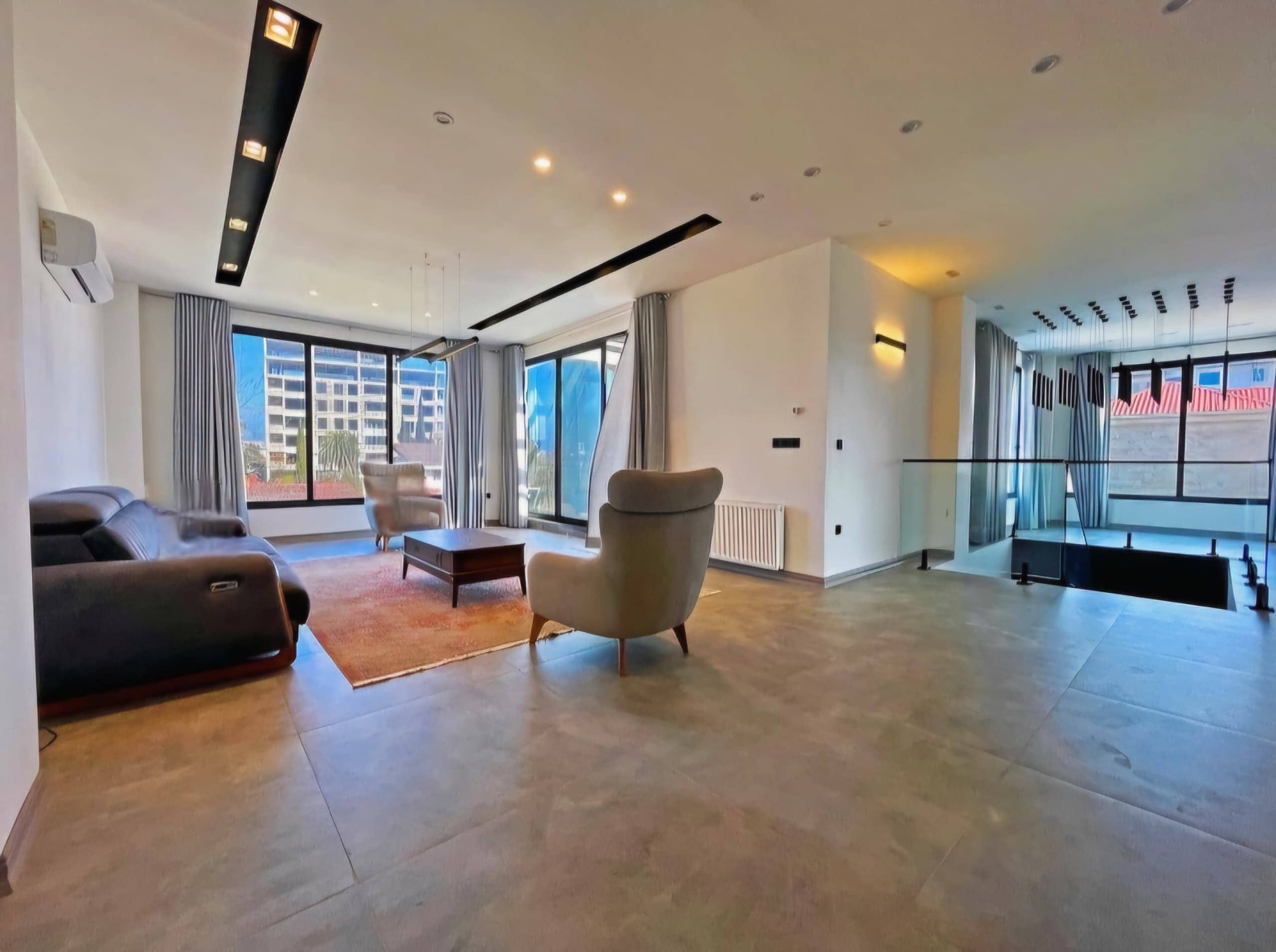 اجاره ویلا با استخر روباز آب گرم در هچیرود - دلفان