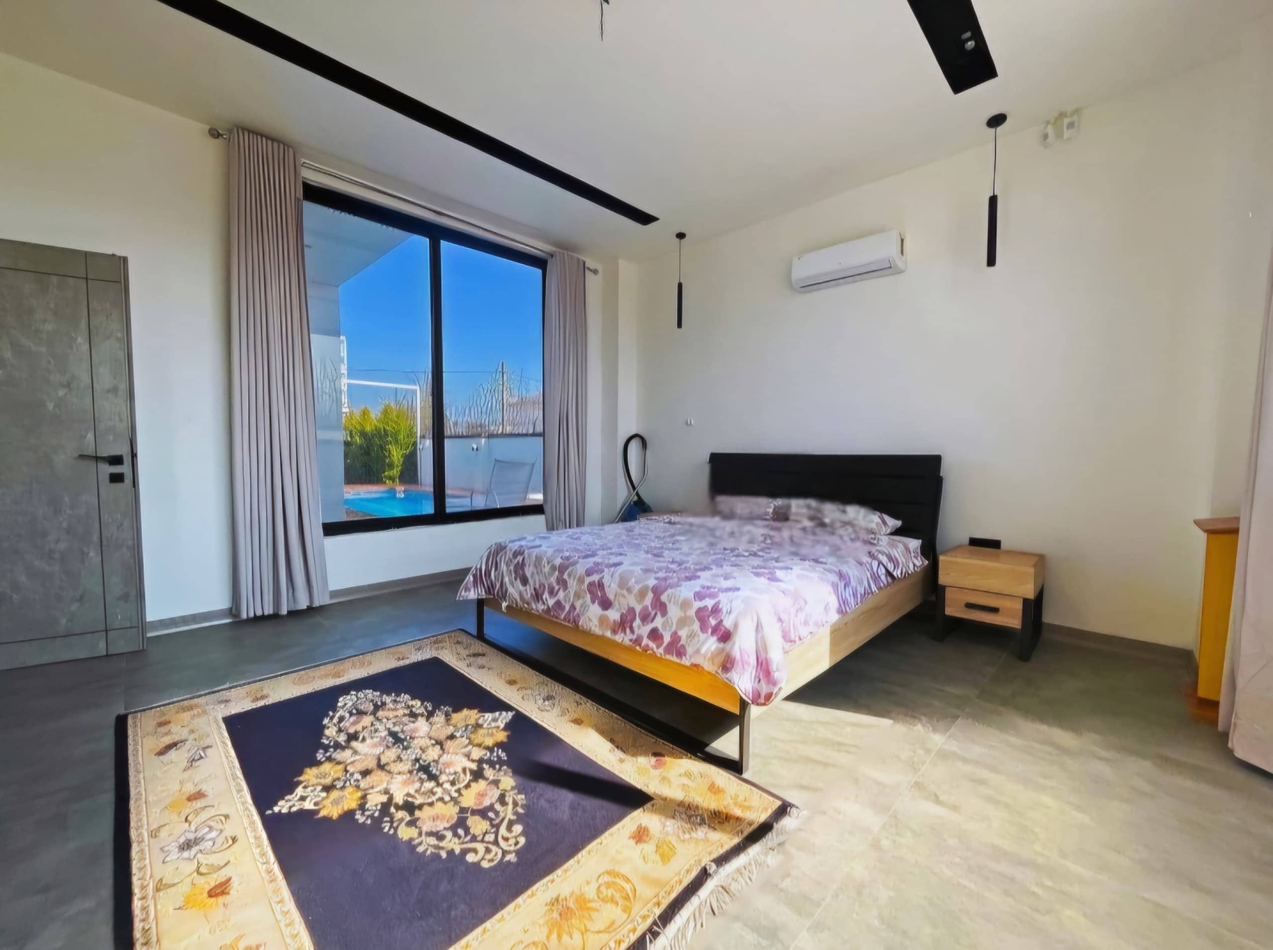 اجاره ویلا با استخر روباز آب گرم در هچیرود - دلفان