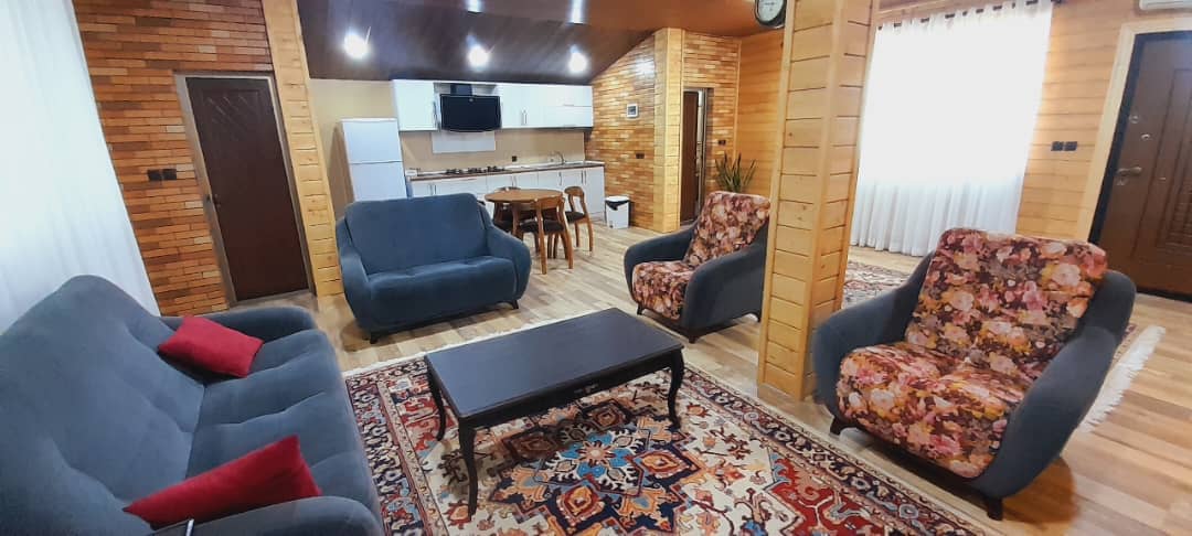 اجاره کلبه با استخر روباز در هریس - رامسر