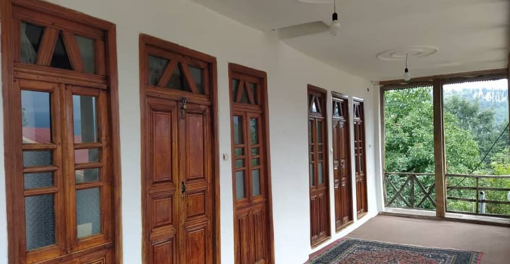 اجاره خانه سنتی در استخرگاه