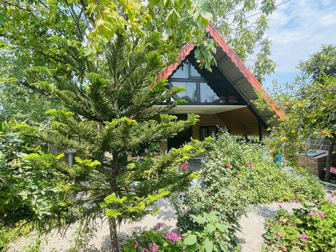 اجاره کلبه سوئیسی در رستم کلا