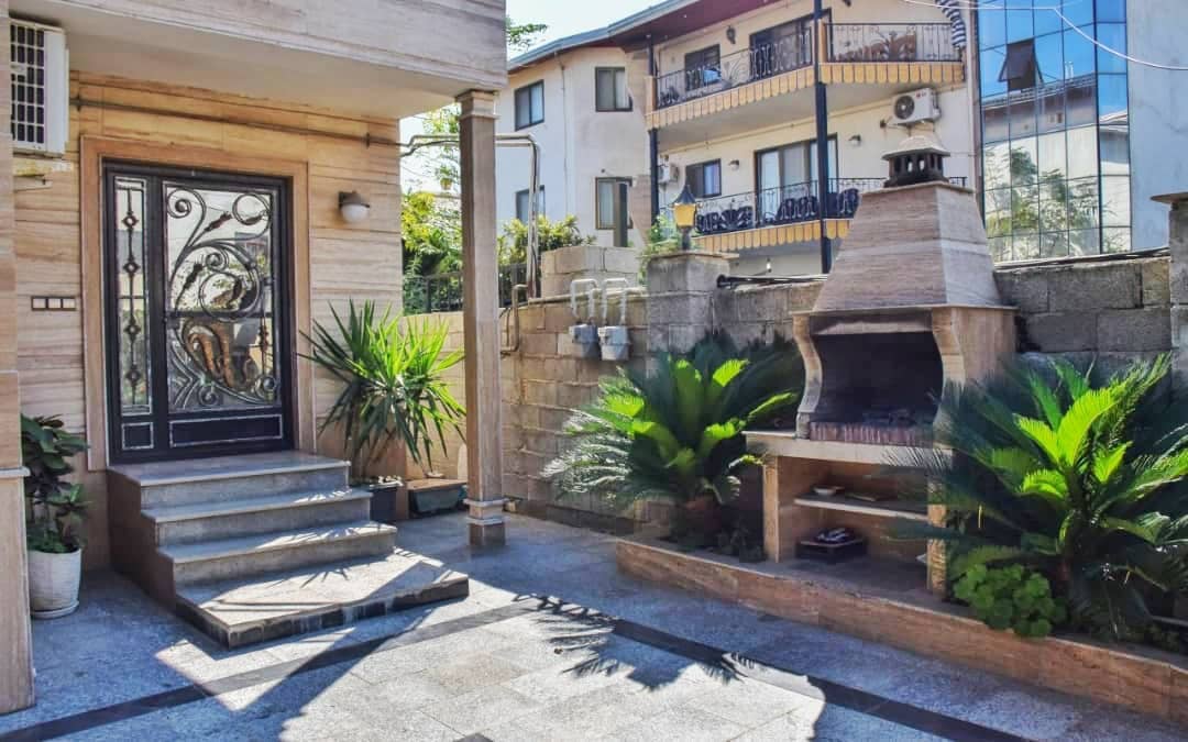 اجاره ویلا ساحلی استخر دار در راهب رامسر -  همکف