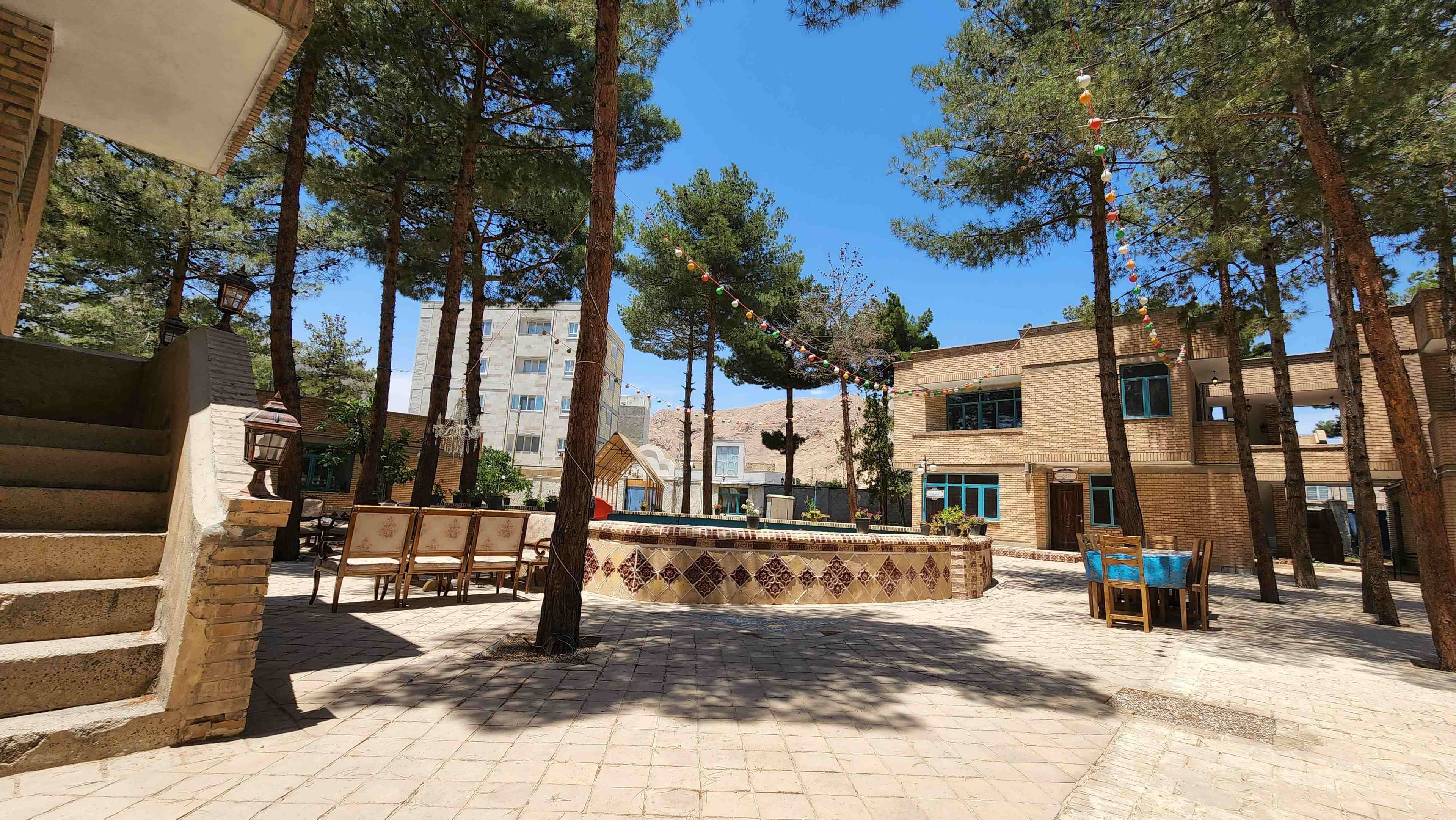 اجاره اتاق چهار تخته در شاهرود