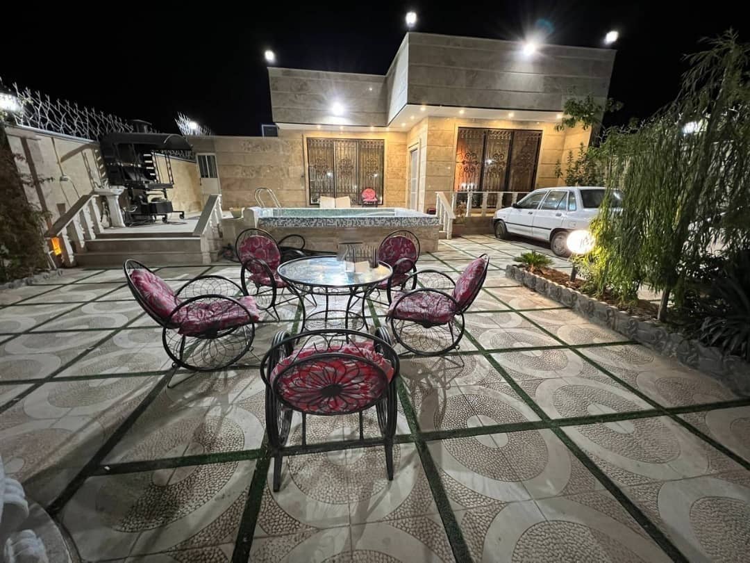 اجاره ویلا استخر روباز آبگرم در کهریزک - چهارباغ