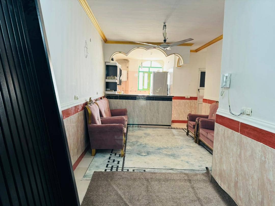 اجاره منزل مبله نزدیک ساحل در جمهوری - تکخواب 75 متری دوتخته