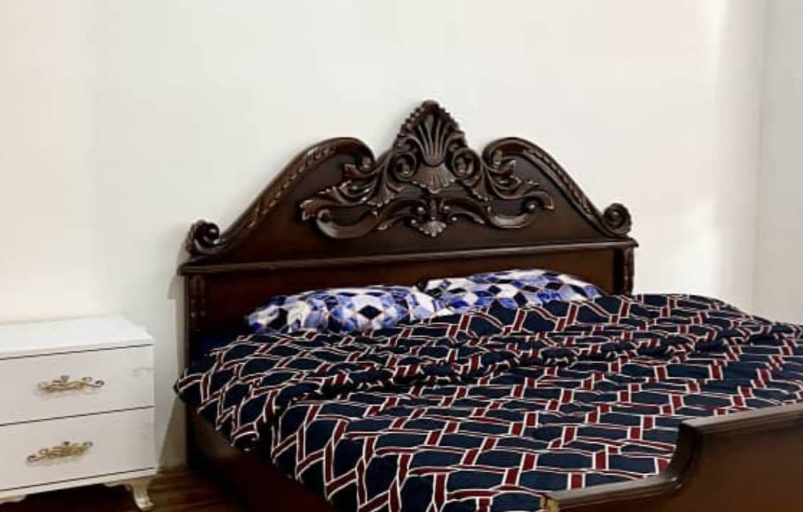 اجاره آپارتمان دو خواب در کوی نصر - طبقه دوم