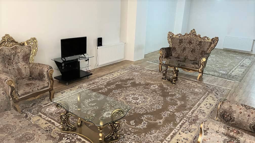 اجاره آپارتمان مبله در کوی نصر - طبقه سوم