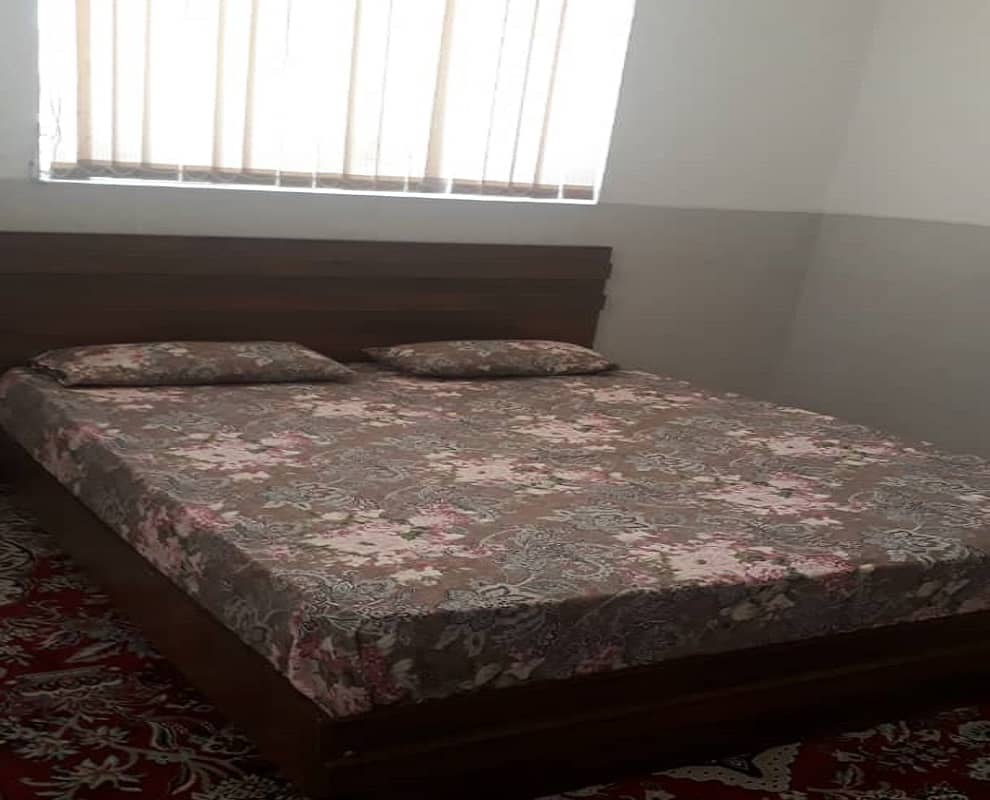 اجاره آپارتمان مبله  (ابوذر)   - 100 متری طبقه اول