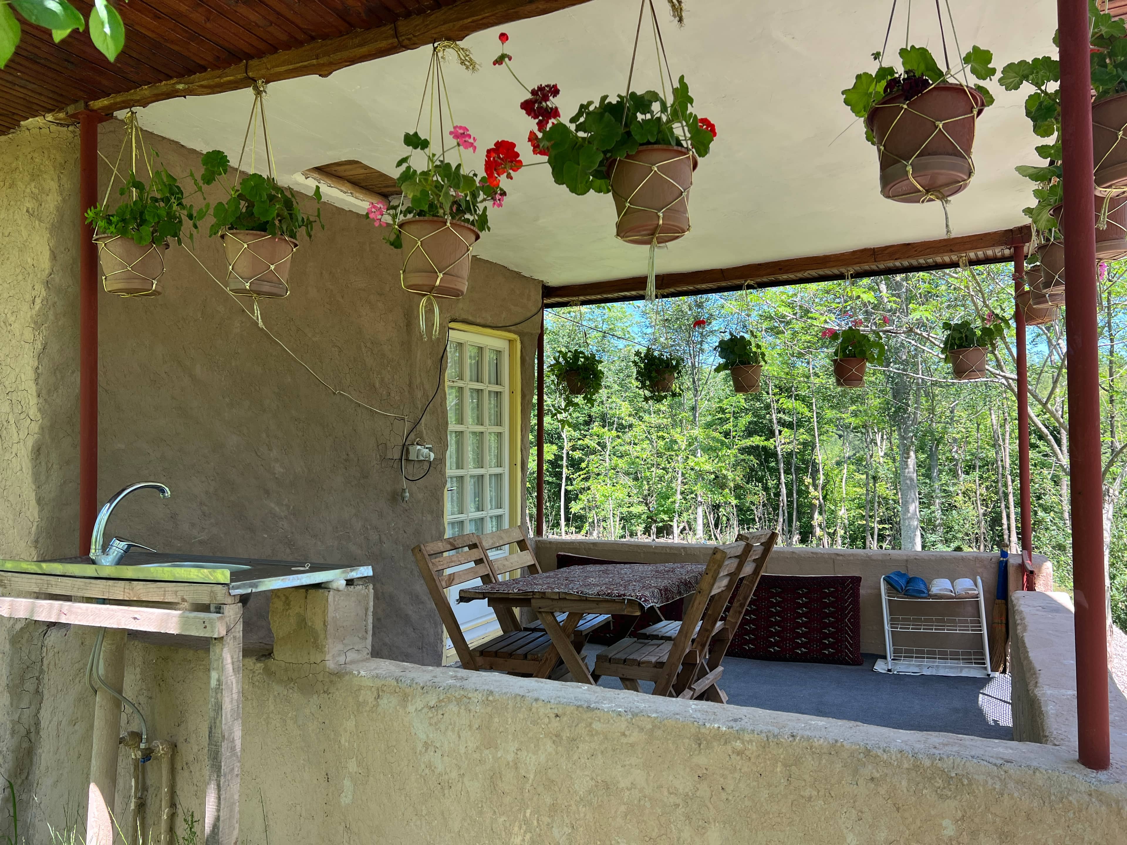 اجاره کلبه جنگلی در روستا موشنگاه رشت