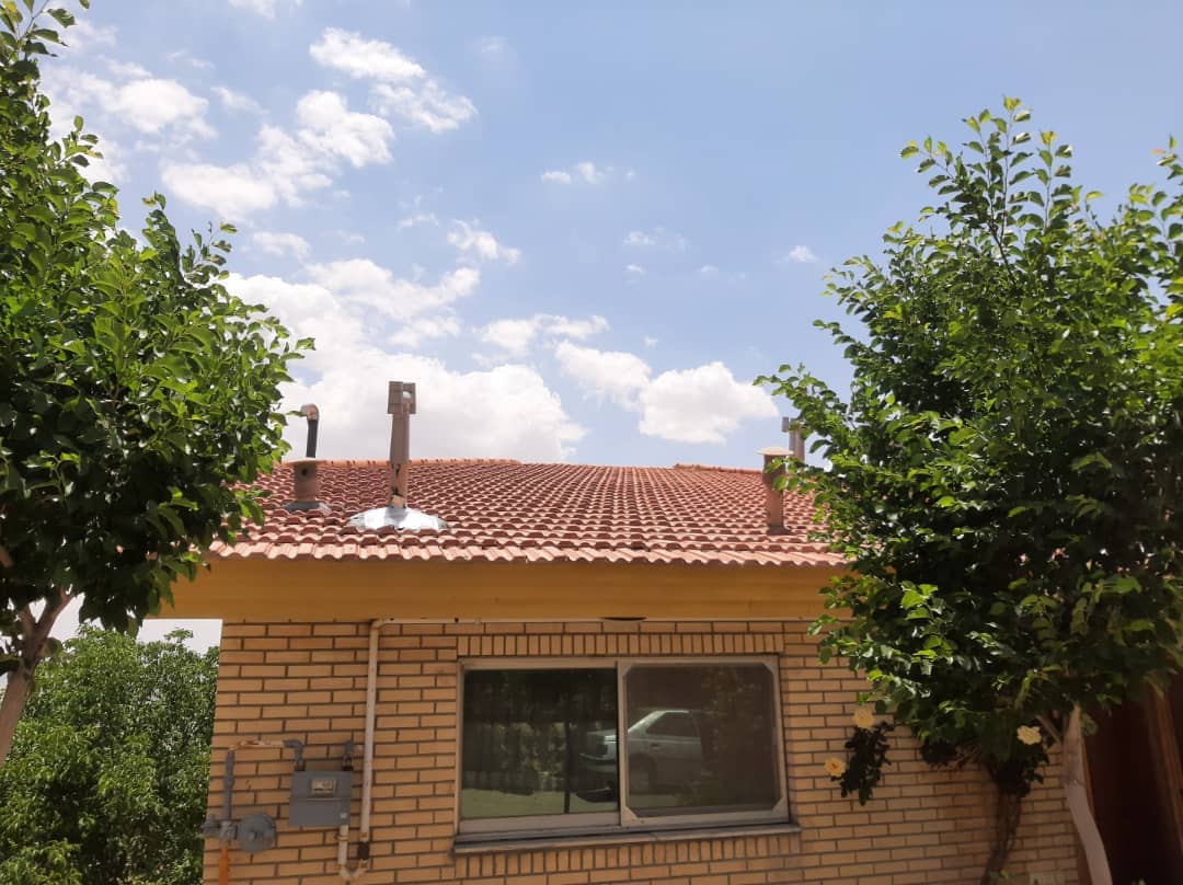 اجاره ویلا با ویو رو به دریاچه در داخل دهکده چادگان