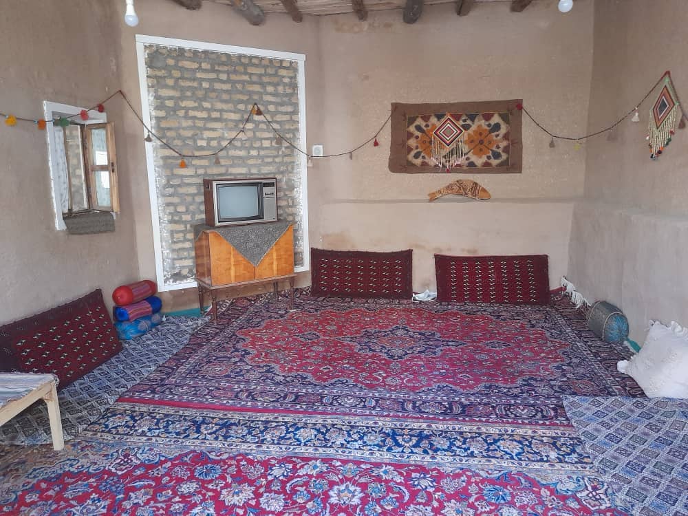 اجاره بومگردی سنتی در رادکان - آقاجون