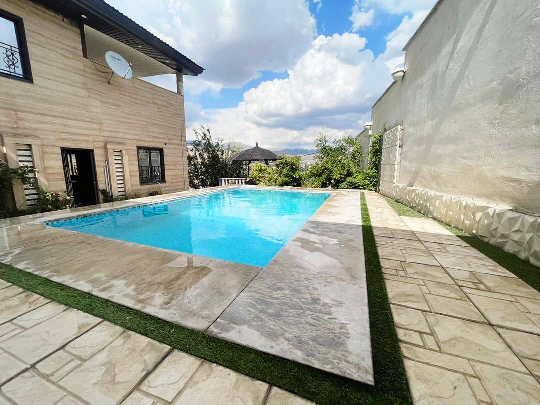 اجاره ویلا استخر روباز آبگرم در بومهن