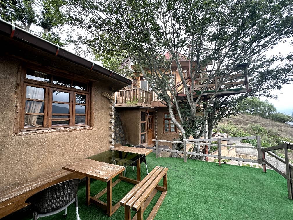 اجاره کلبه جنگلی در روستا حشمت آباد - کلبه یک