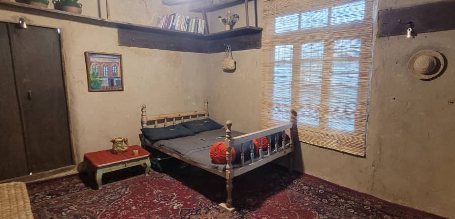 اجاره اتاق سنتی در روستا بالا جاده - اونه ماه