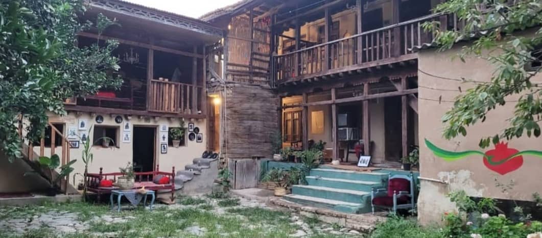 اجاره اتاق سنتی در روستا بالا جاده - اونه ماه