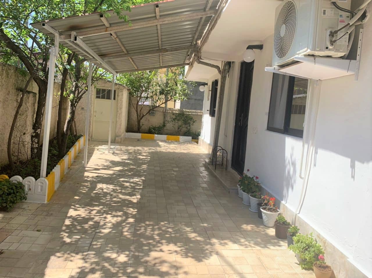 اجاره خانه ویلایی یک خوابه نزدیک ساحل در تازه آباد