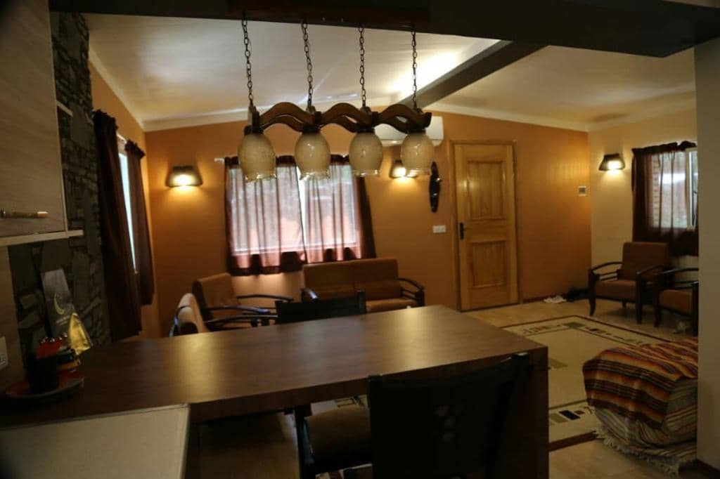 اجاره ویلا باغ در بلوار ارم - همدان