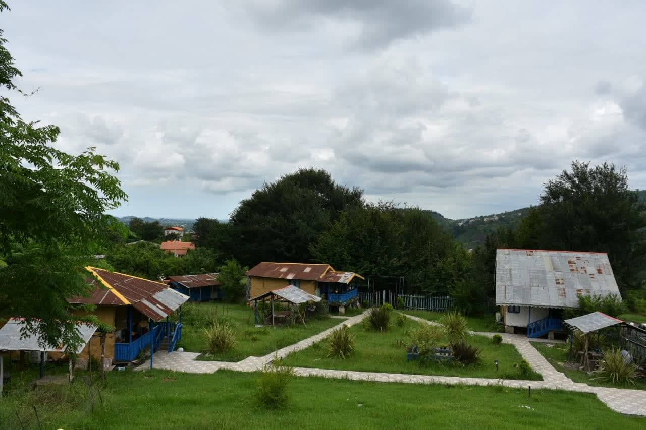 اجاره کلبه جنگلی در روستای میان شکرکش اطاقور - 3